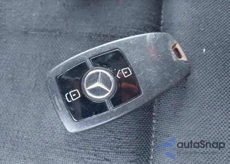 2019 Mercedes-Benz Sprinter 2500 High Roof V6/Standard Roof V6 z USA, uszkodzony, nr VIN WD4PF0CD6KP044032